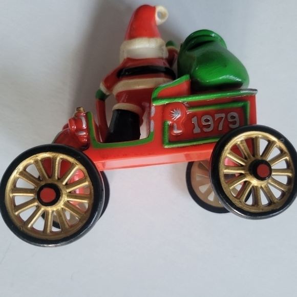 Hallmark RARE vintage ornament, here comes santa 1979, pre-owned - Picture 11 of 11